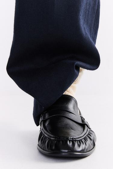 MOCASÍN PIEL ANTIFAZ - Negro de Zara