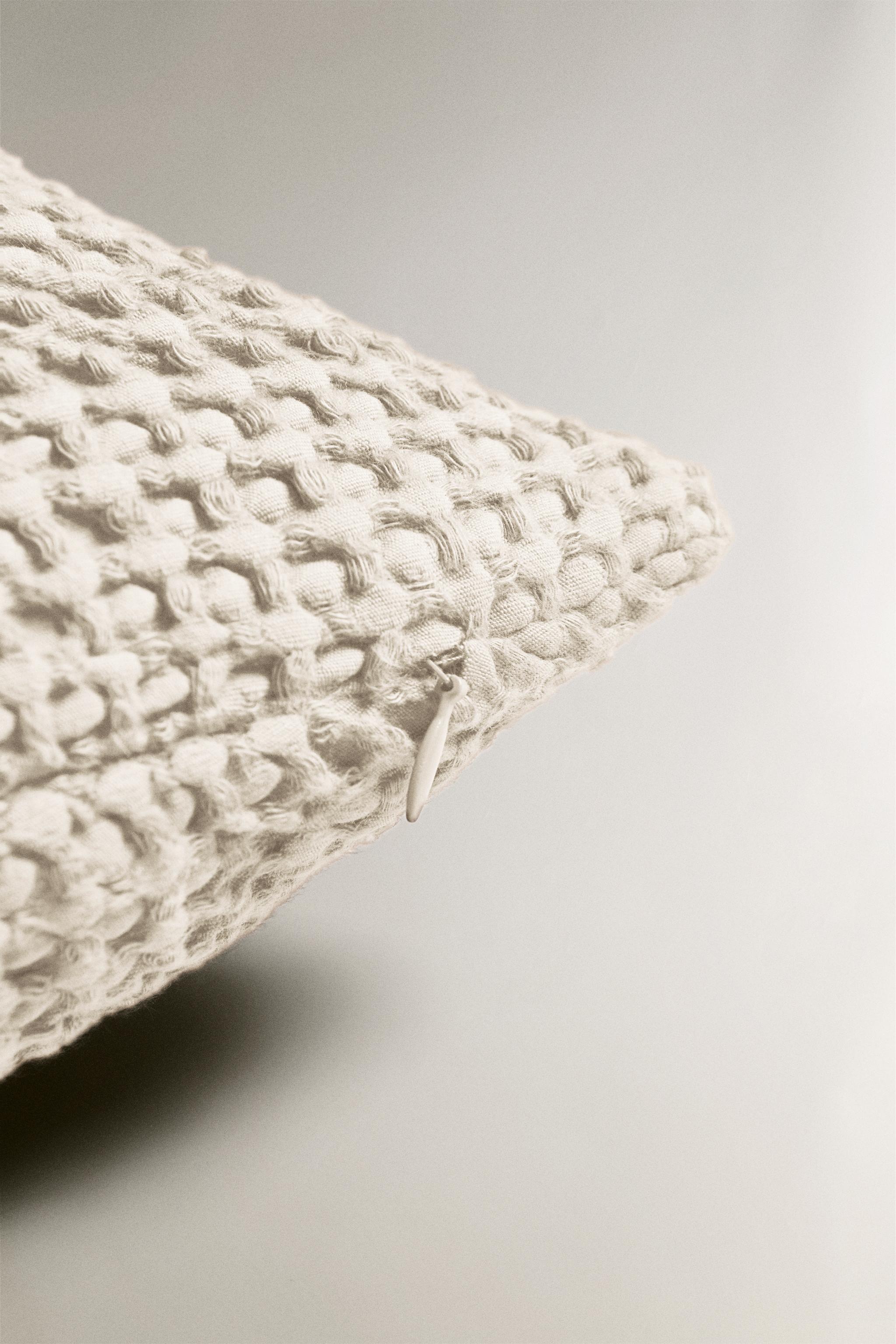 WAFFLE-KNIT THROW PILLOW COVER
