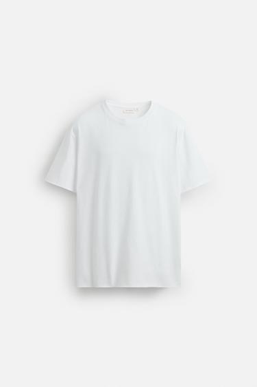 CAMISETA ACABADO IRREGULAR - Blanco de Zara