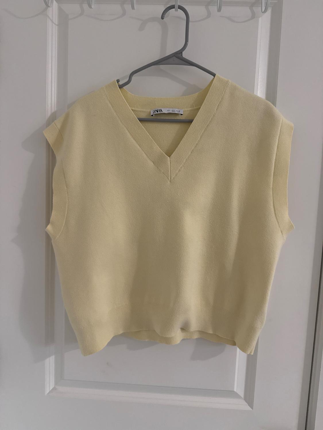 COMBINATION VELVET KNIT SWEATER