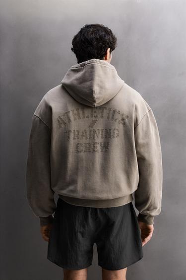 워싱 릴렉스 핏 트레이닝 스웨트셔츠 - Zara 라이트 브라운