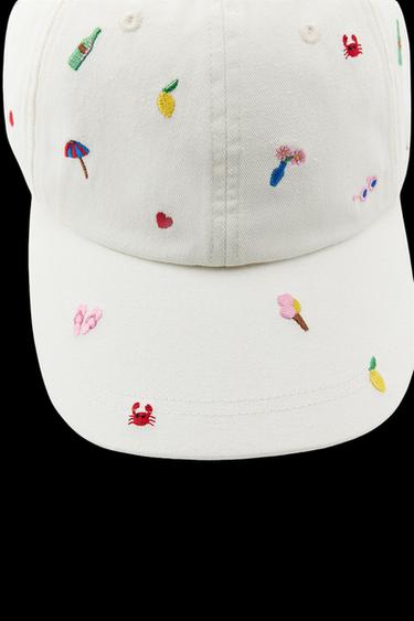 CAP AUS KÖPER MIT STICKEREI - Cremefarben von Zara