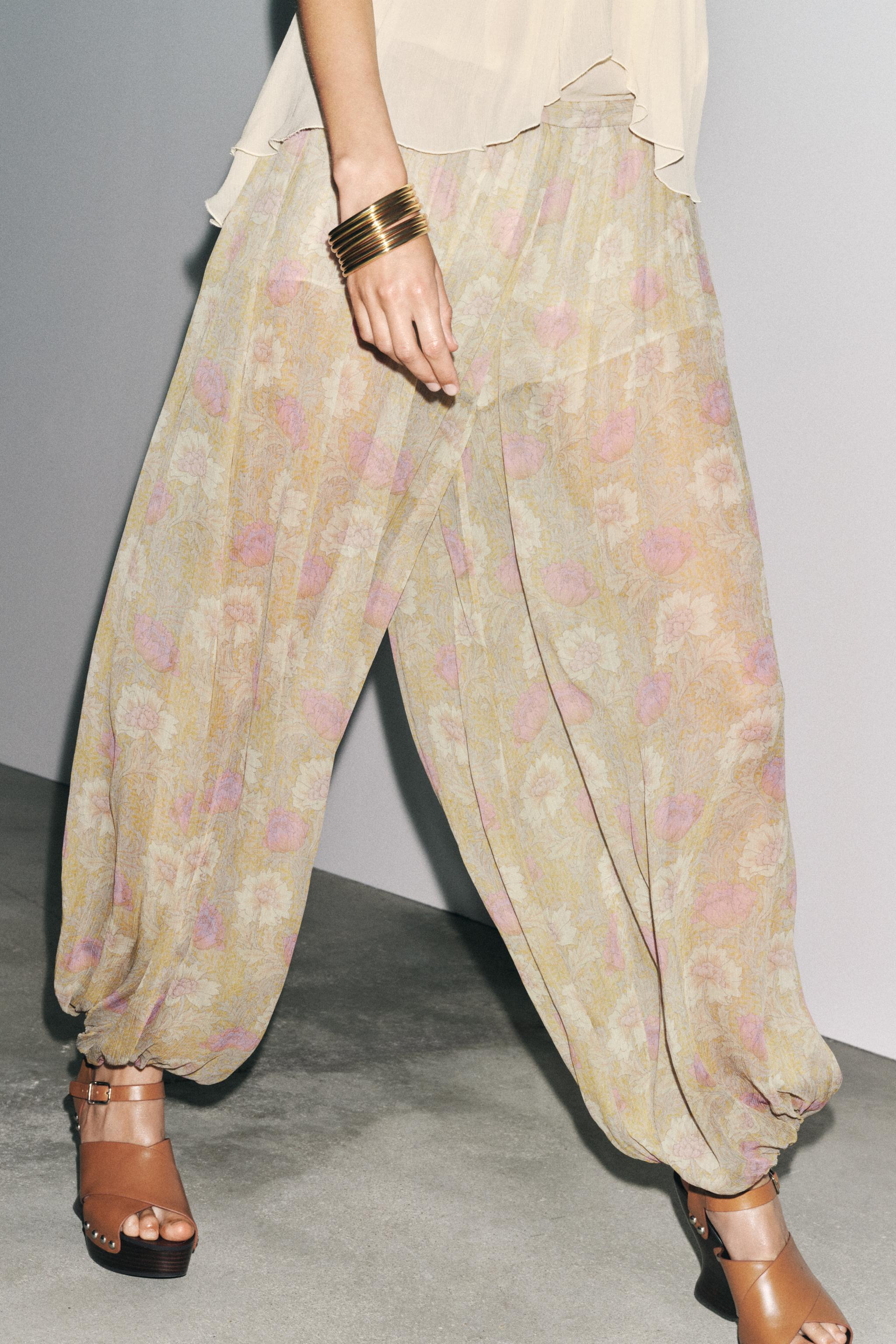 ZW COLLECTION FLORAL BALLOON PANTS - 024 | ZARA United States