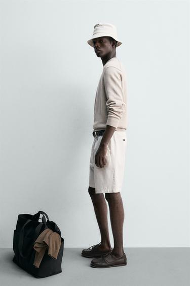 SHORT REGULAR FIT À PLIS - Blanc cassé de Zara - Image 3