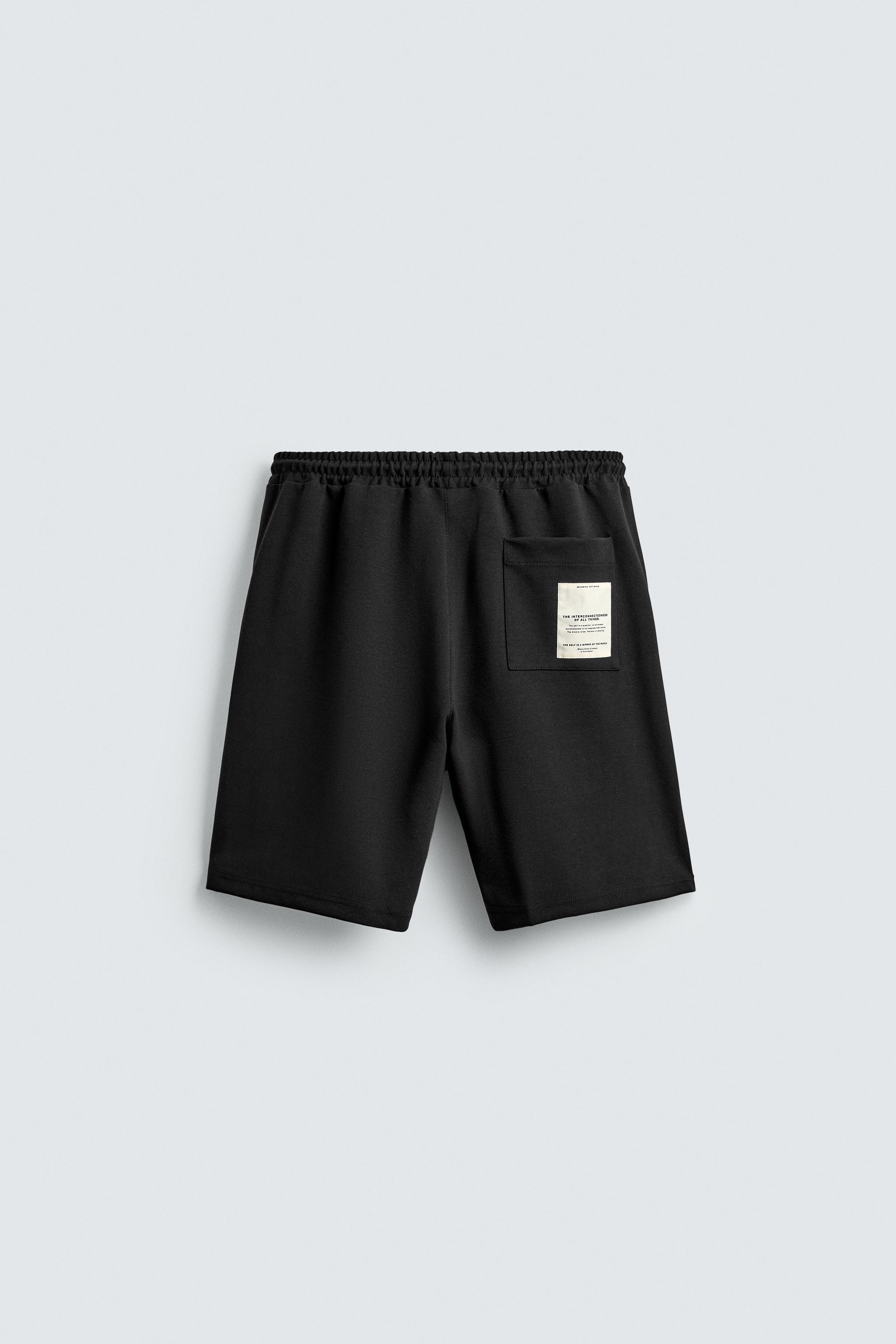 【関税込み】Dunst ブラック スリム バミューダショーツ 楽天市場】PRADA(プラダ) サイズ:48 22SS RE-NYLON リナイロン