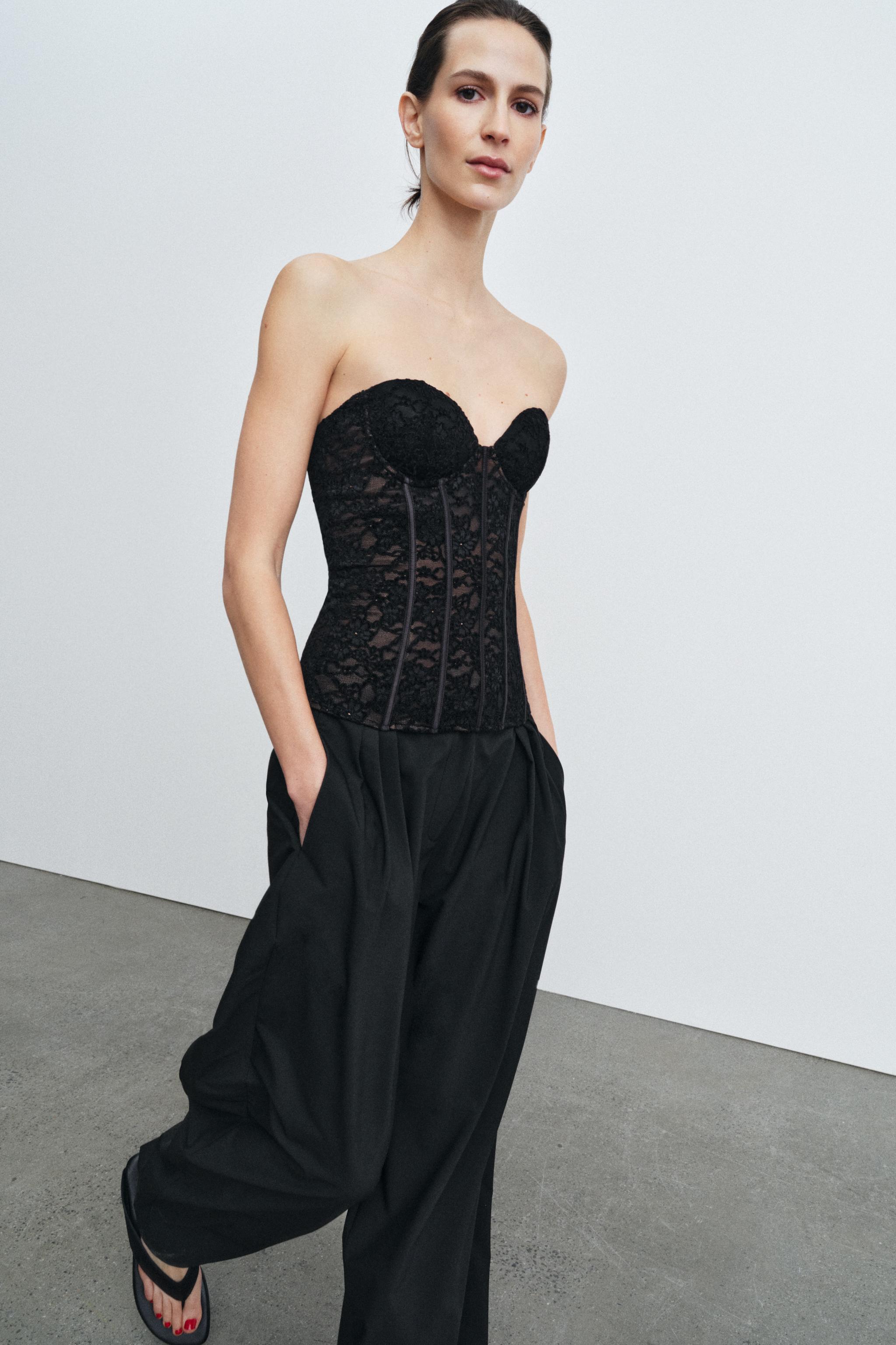 LACE CORSET