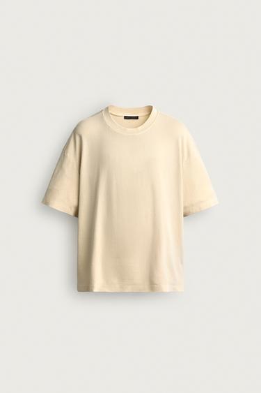 ベーシック リラックスフィット ウォッシュドTシャツオフホワイト0Zaraのベーシック リラックスフィット ウォッシュドTシャツ - オフホワイト - 画像 0