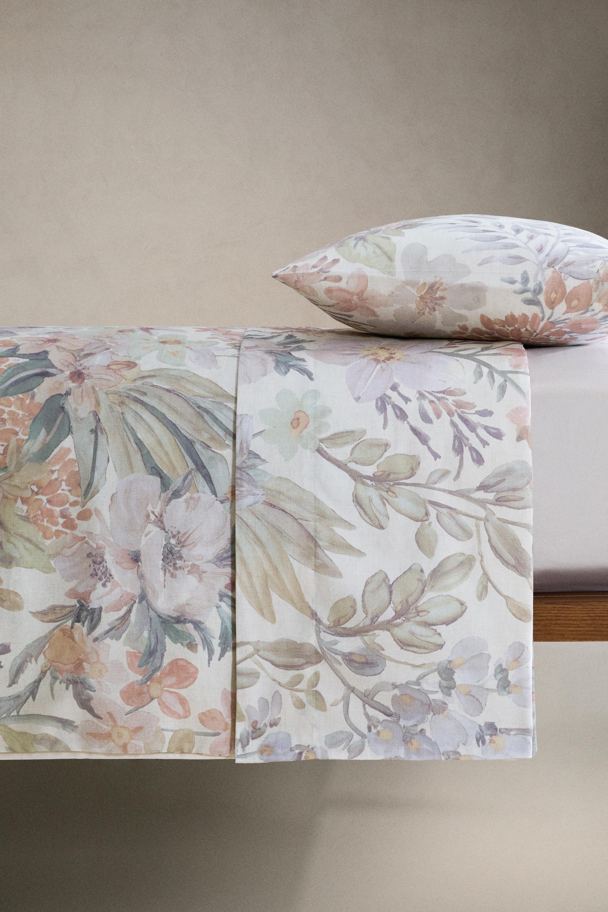 FLORAL PRINT SATEEN FLAT SHEET
