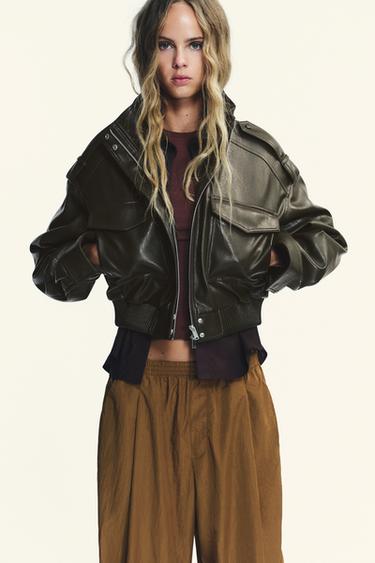 جاكيت CROP من الجلد الاصطناعي - كاكي-ميد الخاص بـ Zara