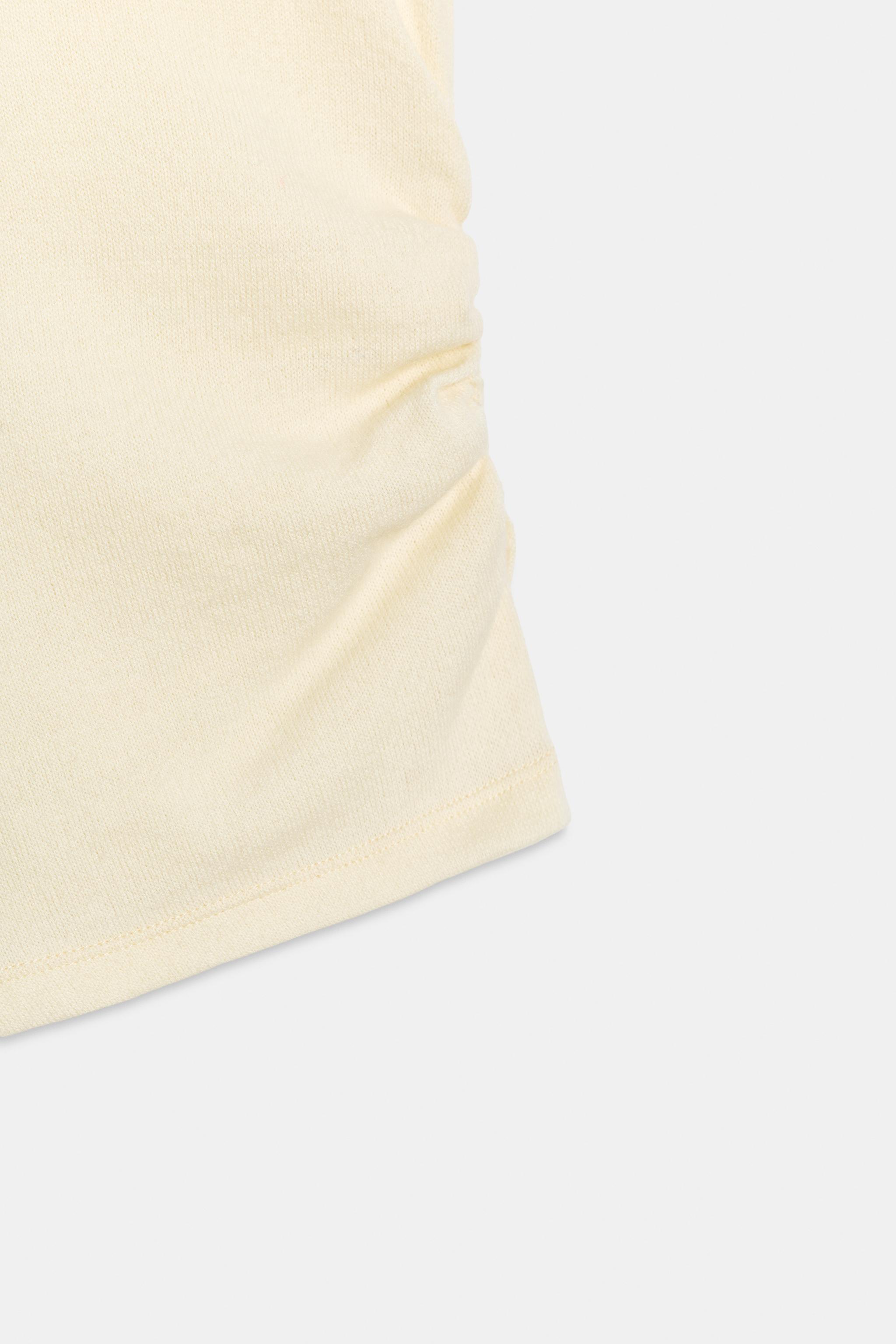RUCHED MOCK NECK T-SHIRT