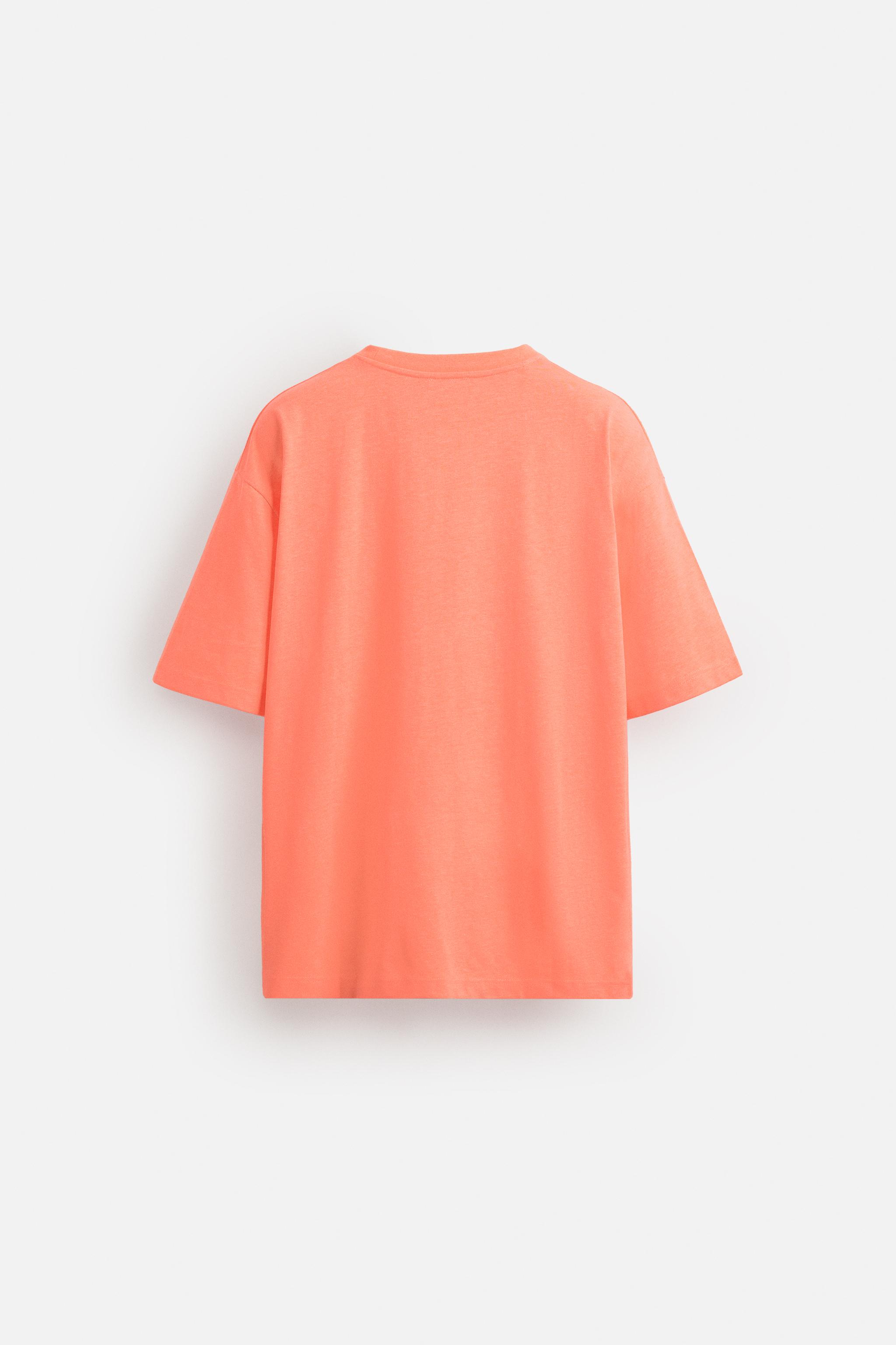 T-SHIRT À INSCRIPTION BRODÉE