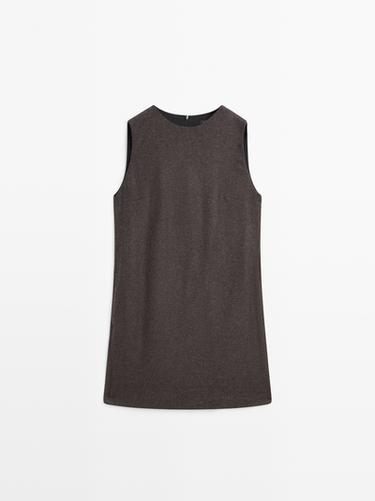 Vestido mini espiga bolsillos - Marrón oscuro de Zara
