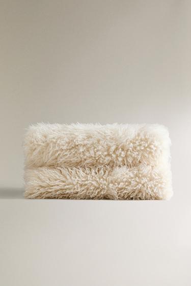 DOUBLE-FACED FAUX FUR THROW - Ecru by Zara - Image 1
