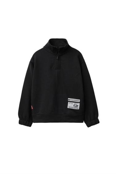 سويت شيرت بطاقة تزيينية - أسود الخاص بـ Zara