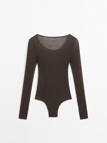 Body semitransparente 100% lana - STUDIO - Negro oro de Zara