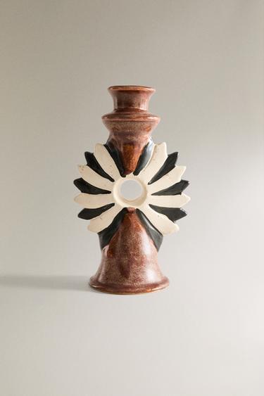 Zara DRŽAČ ZA SVEĆE U OBLIKU CVETA – Smeđa