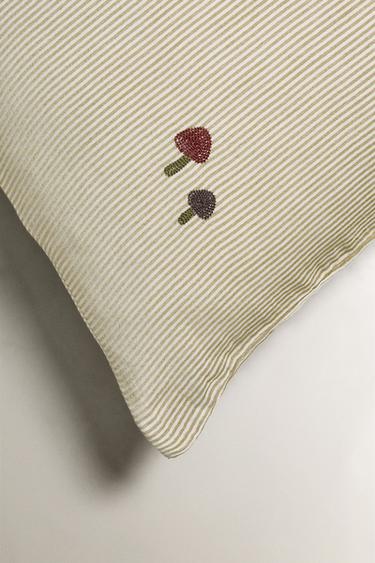 KIDS' STRIPED MUSLIN PILLOWCASE - Green by Zara - Image 4