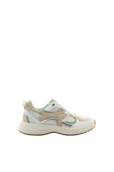 RUNNING SHOES