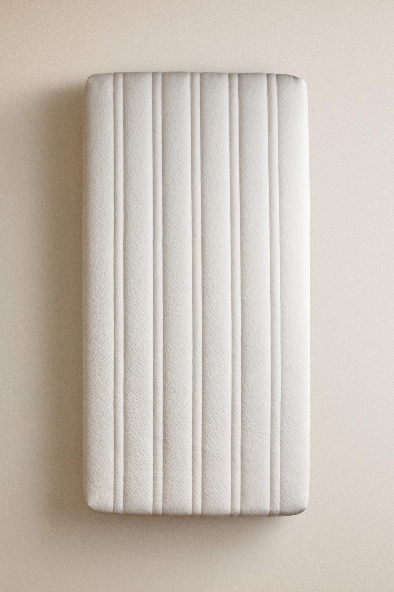 COT MATTRESS — White