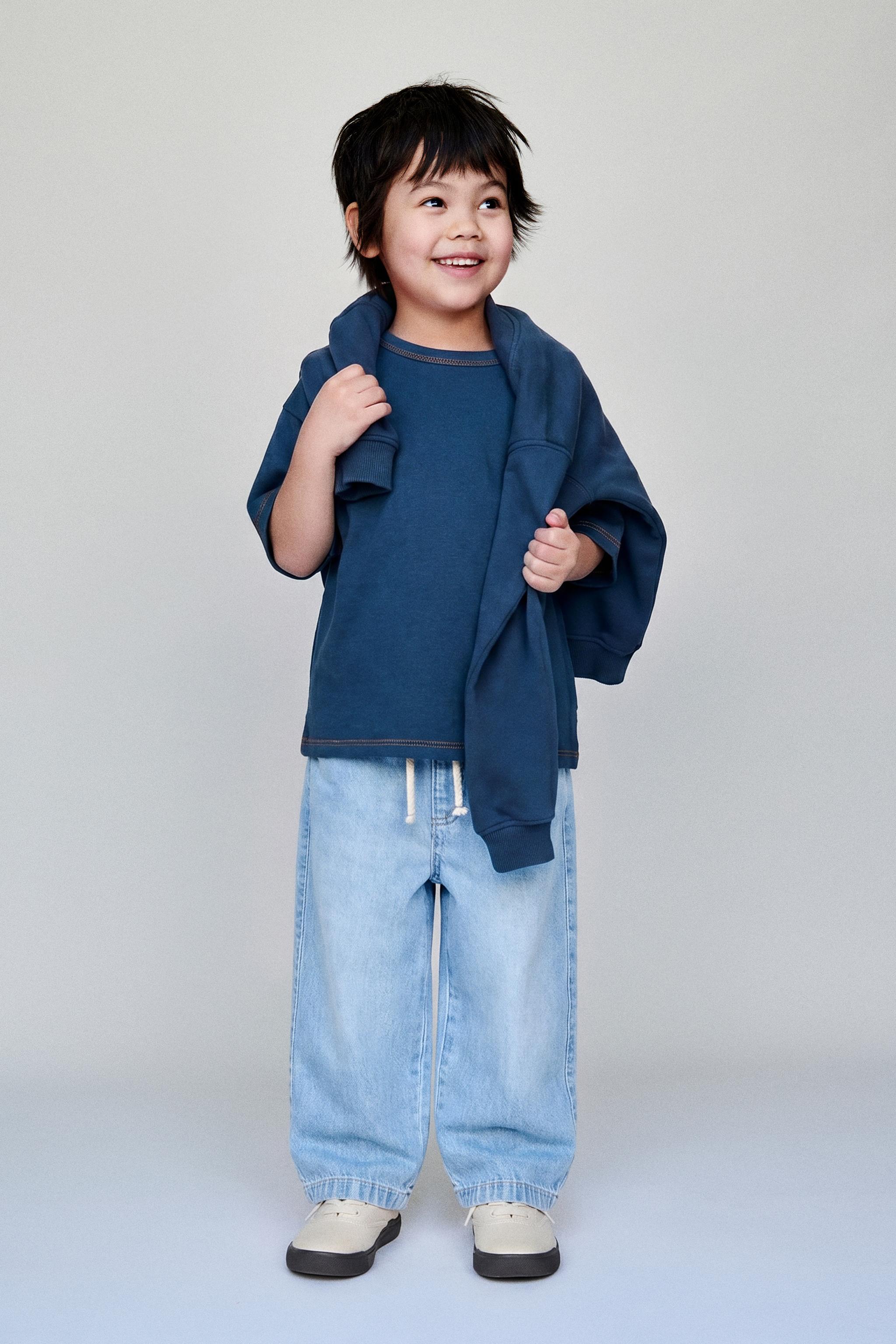 FLOWY BAGGY JEANS