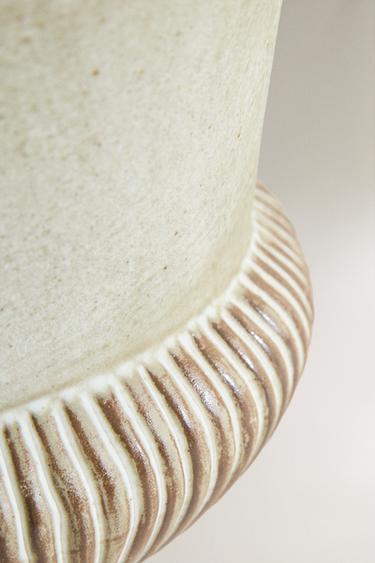VASE DÉCORATIF EN CÉRAMIQUE - Écru de Zara - Image 3