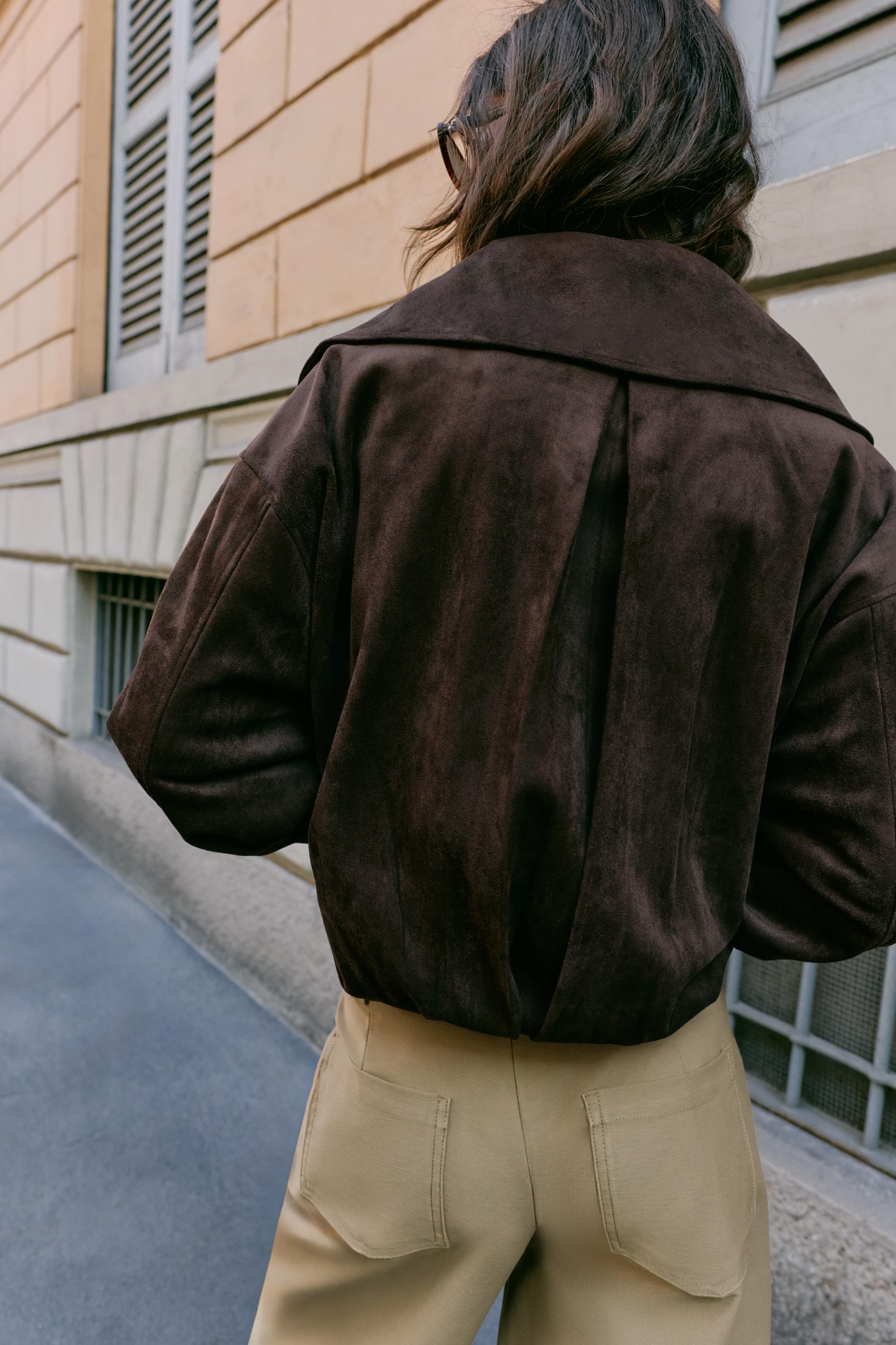 WIDE-COLLAR BOMBER JACKET