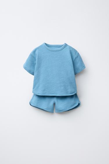 EINFARBIGES T-SHIRT UND BERMUDA-SET - Hellblau von Zara