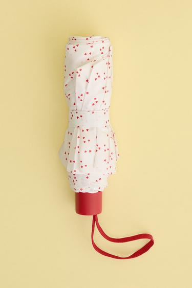 PARAGUAS PLEGABLE ESTAMPADO CORAZONES - Crudo de Zara