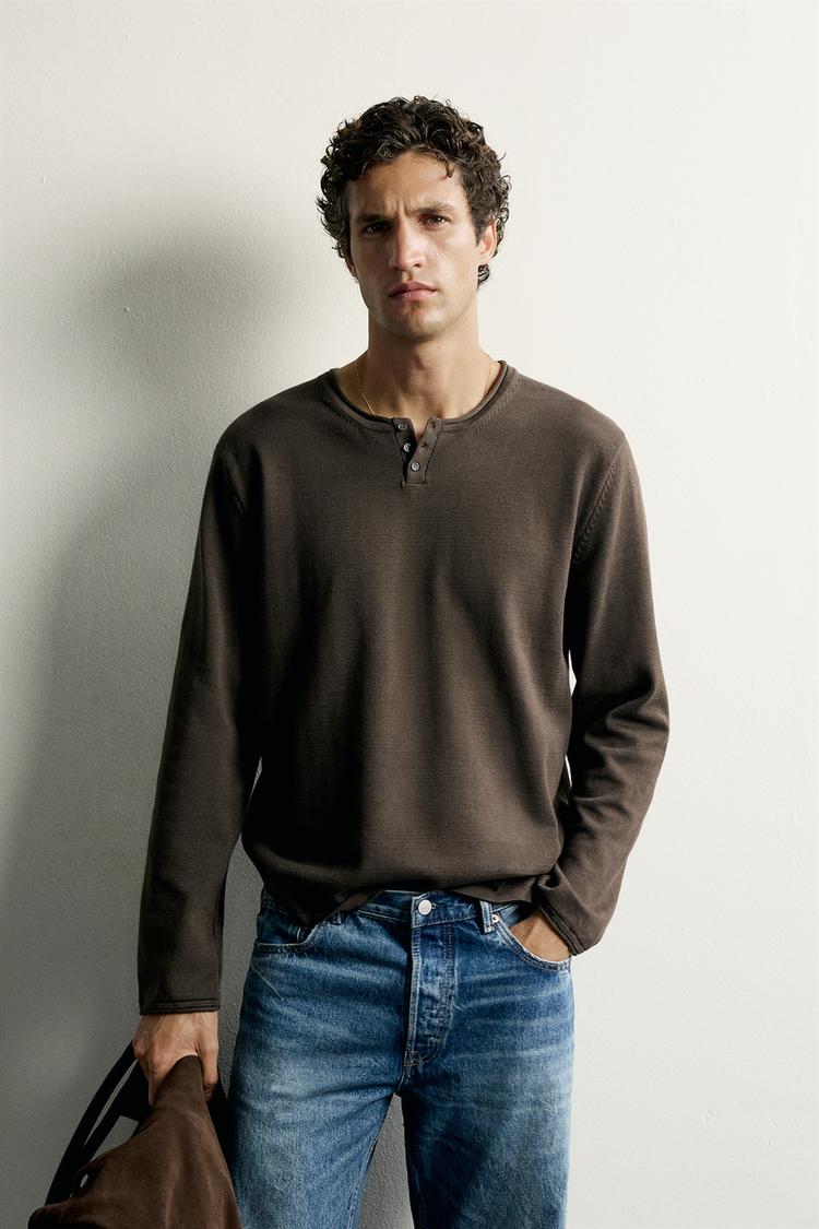 KNIT HENLEY T-SHIRT