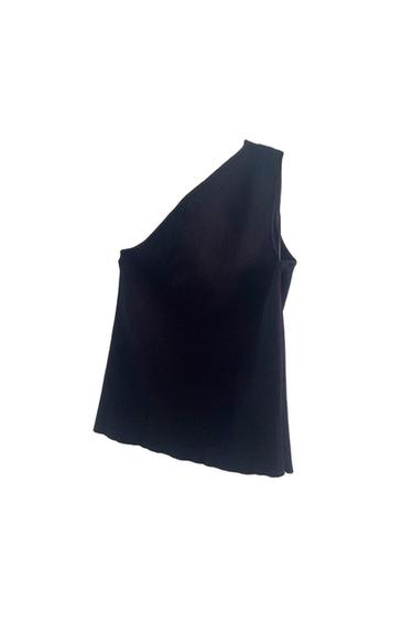 ASYMMETRICAL TOP