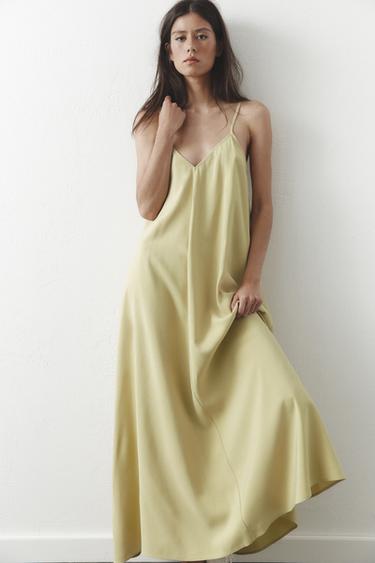 VESTIDO MIDI FLUIDO - Verde Oliva de Zara