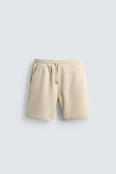BERMUDA JOGGER RELAXED FIT - Crudo de Zara