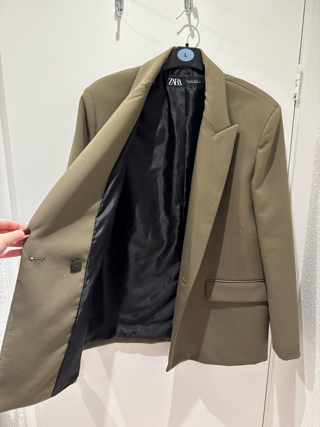 OVERSIZE BLAZER WITH PADDED SHOULDERS - Image 3