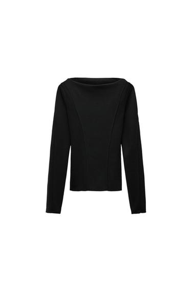 SLIT SLEEVE TOP