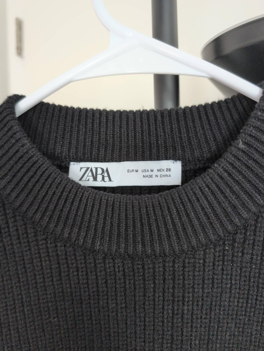BALL TRIM KNIT SWEATER - Image 2