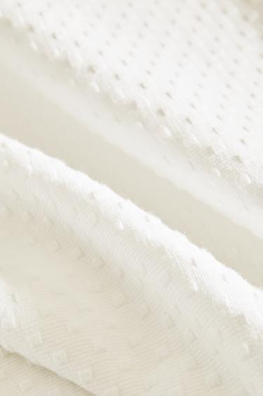 BEDSPREAD WITH POLKA DOT DESIGN - White by Zara