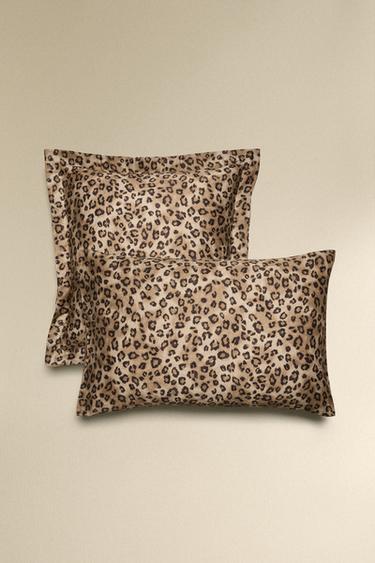 ANIMAL PRINT SATEEN PILLOWCASE - Leopard by Zara - Image 0