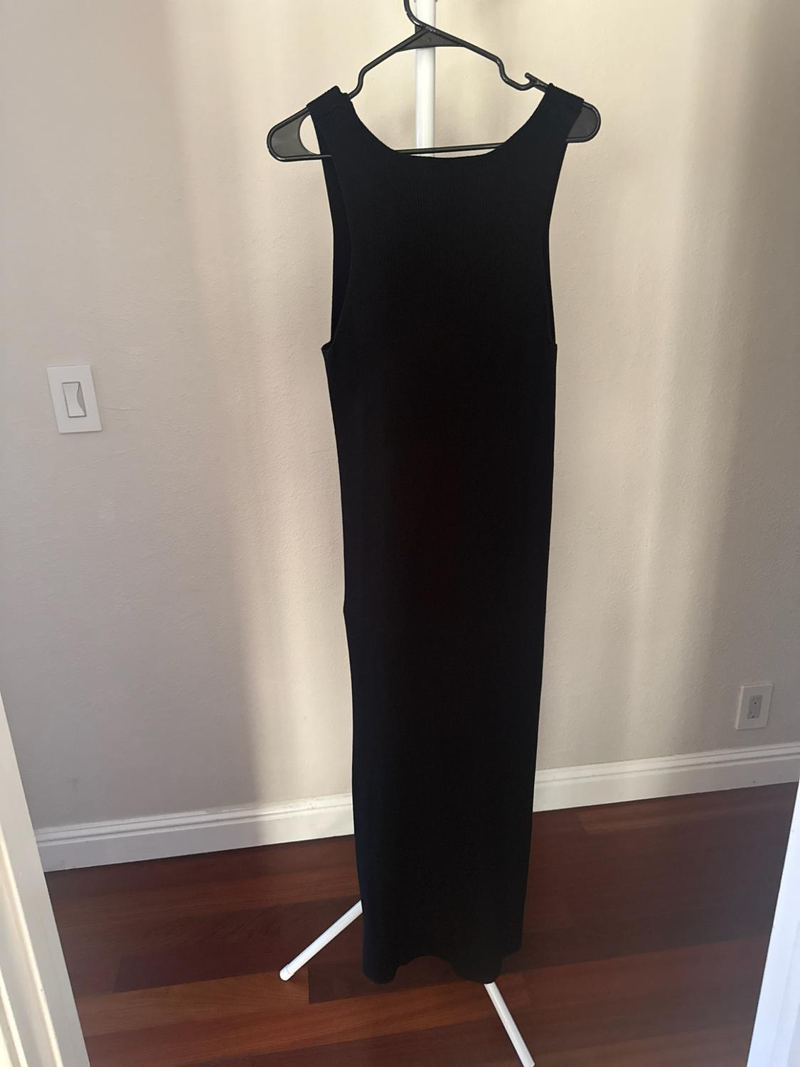 KNIT DRESS WITH BUTTONS - Image 2