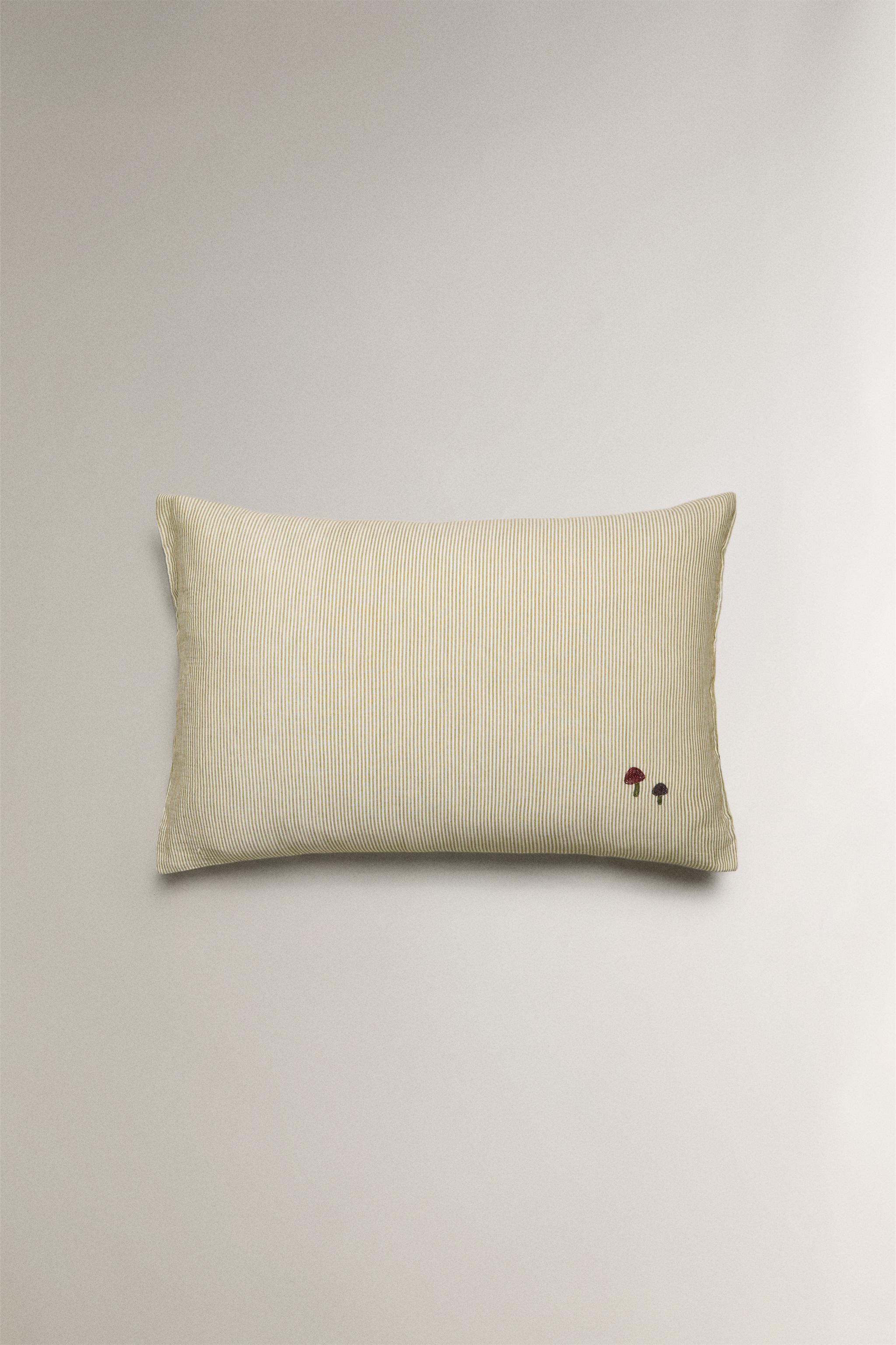 TAIE D’OREILLER EN GAZE RAYÉE POUR ENFANTS