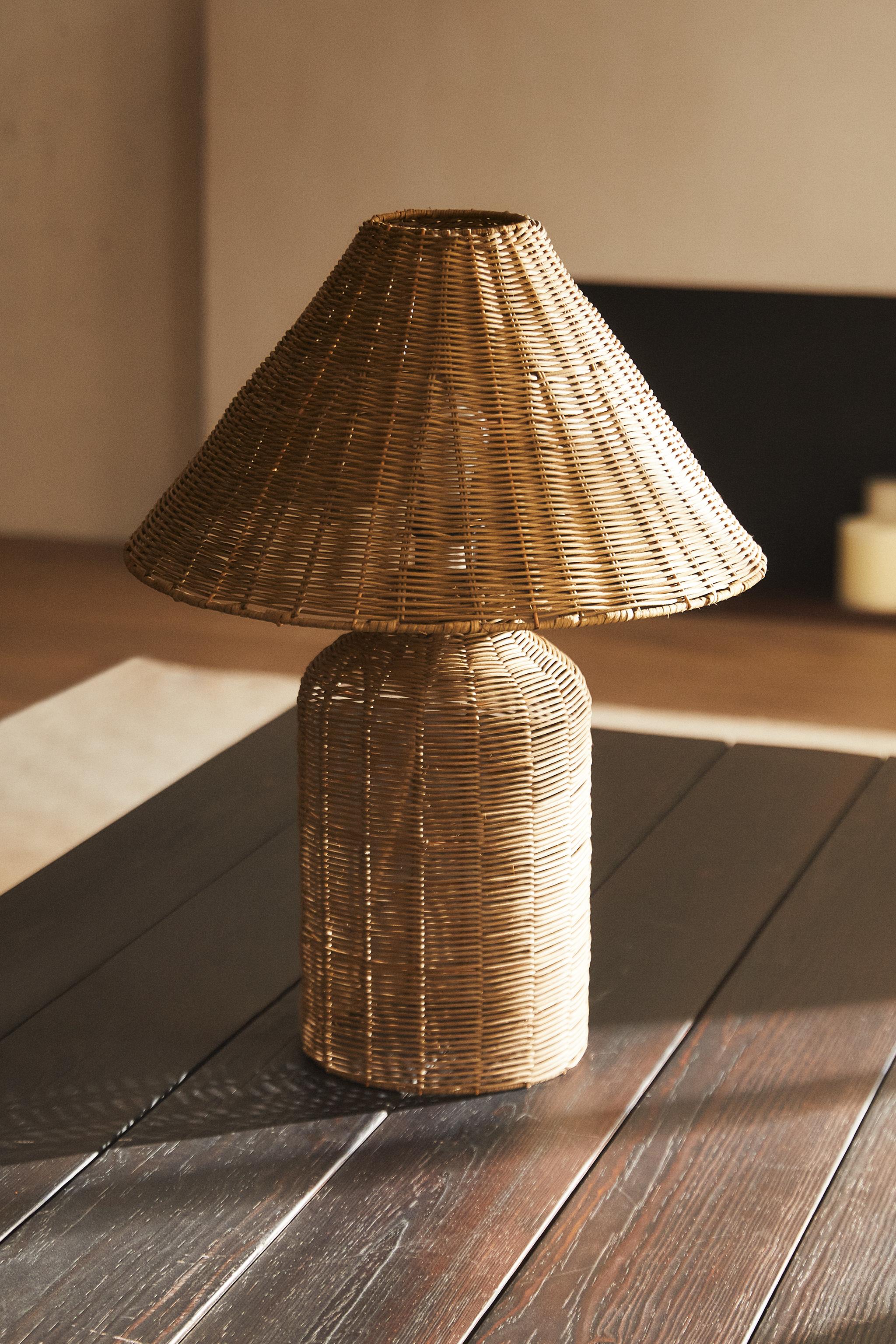 Rattan lamp deals zara