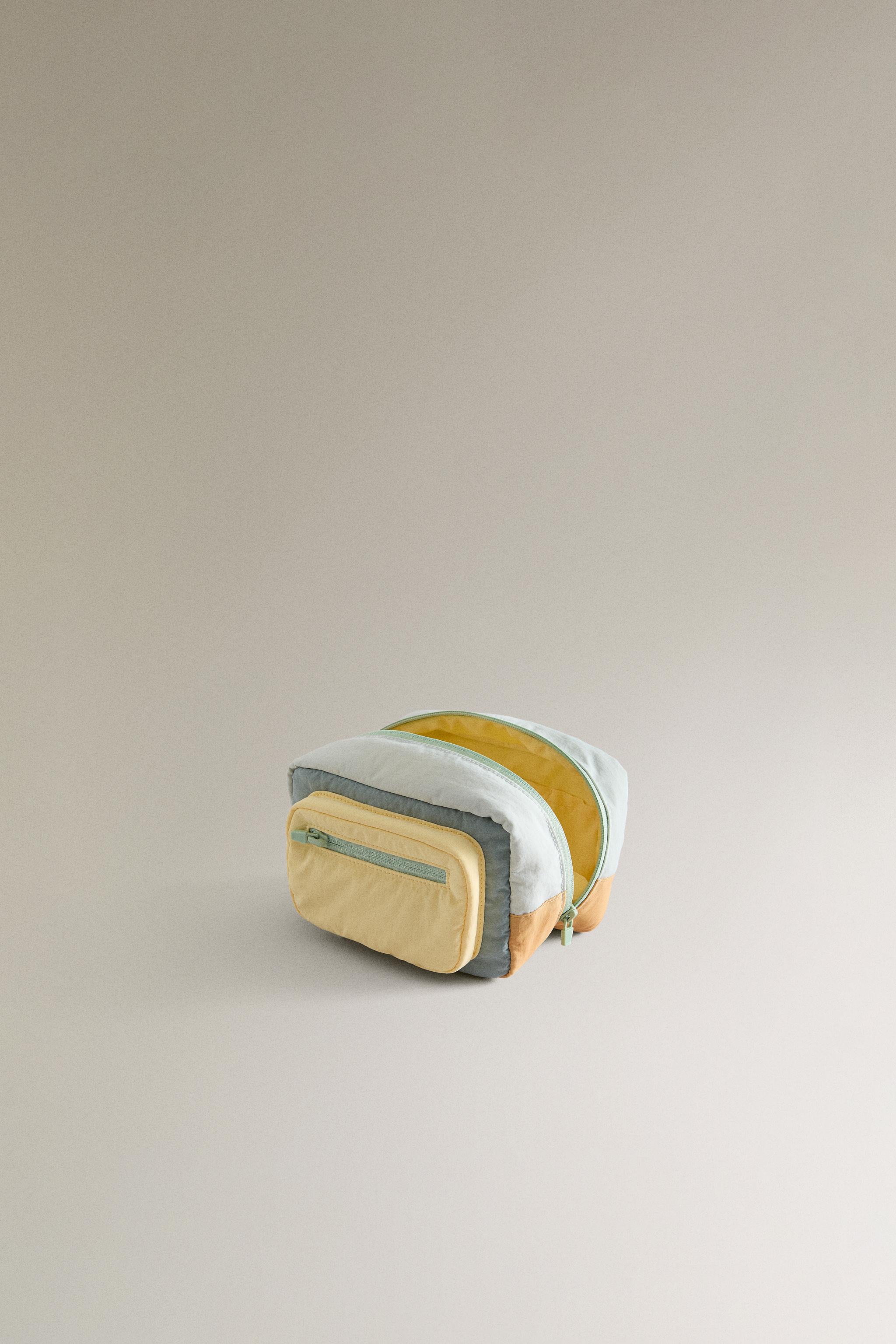 TROUSSE DE TOILETTE MULTICOLORE