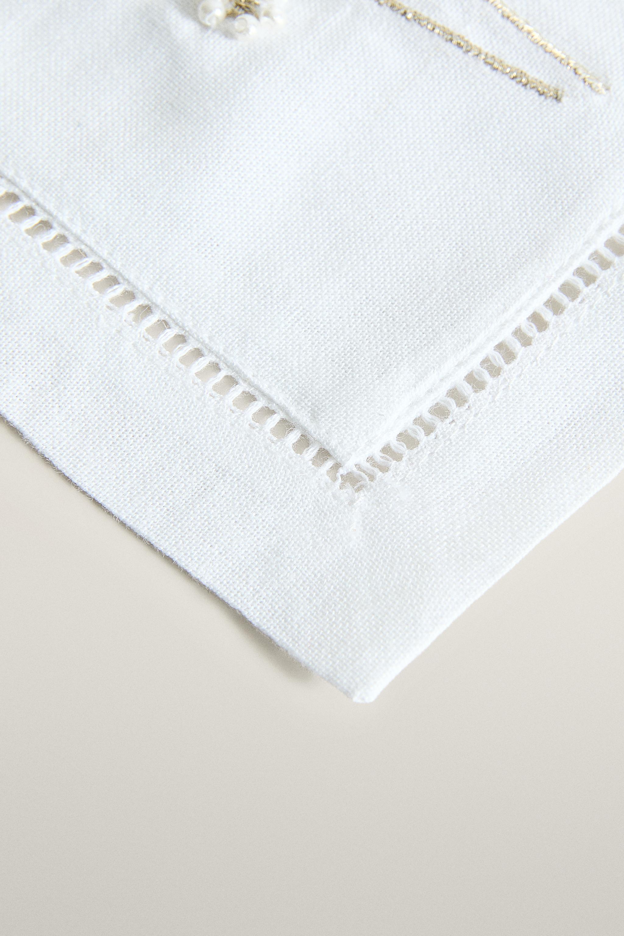 EMBROIDERED CHRISTMAS FLATWARE TRAY (PACK OF 2)