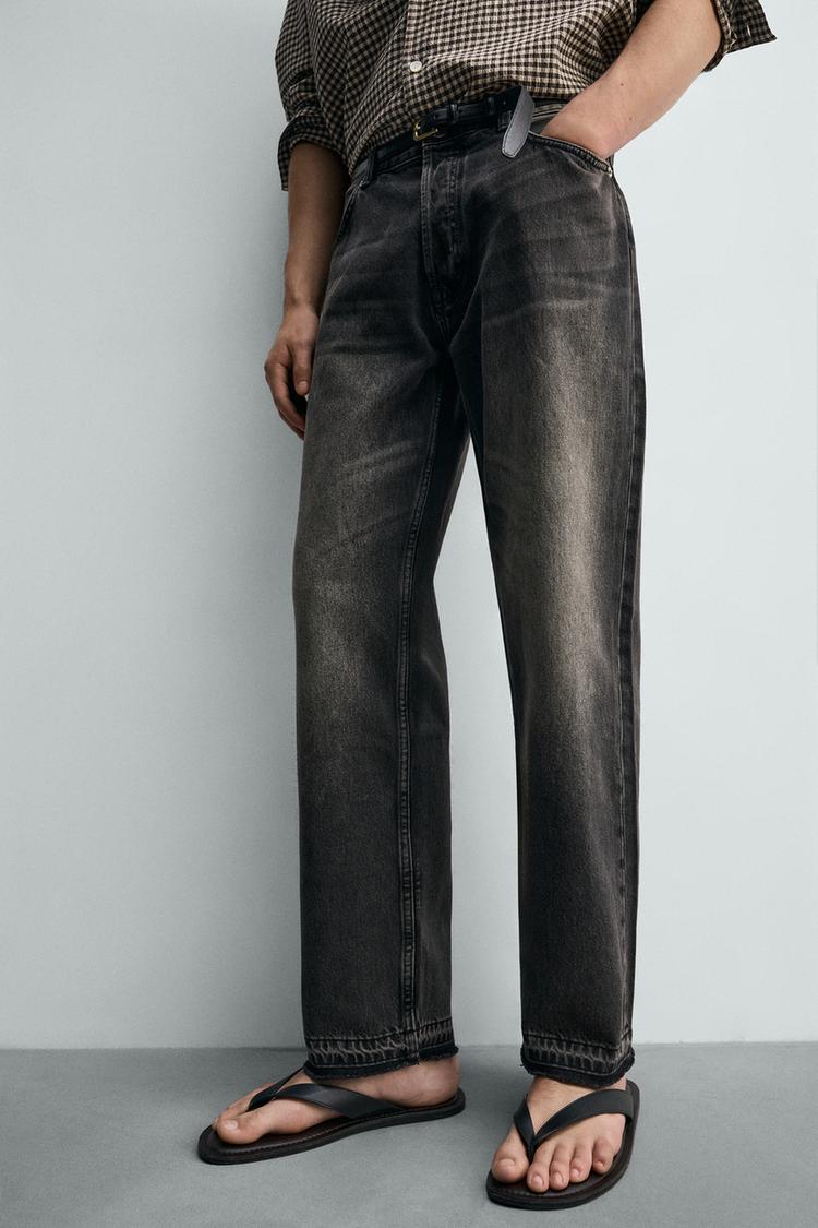 ZARA STRAIGHT-LEG JEANS