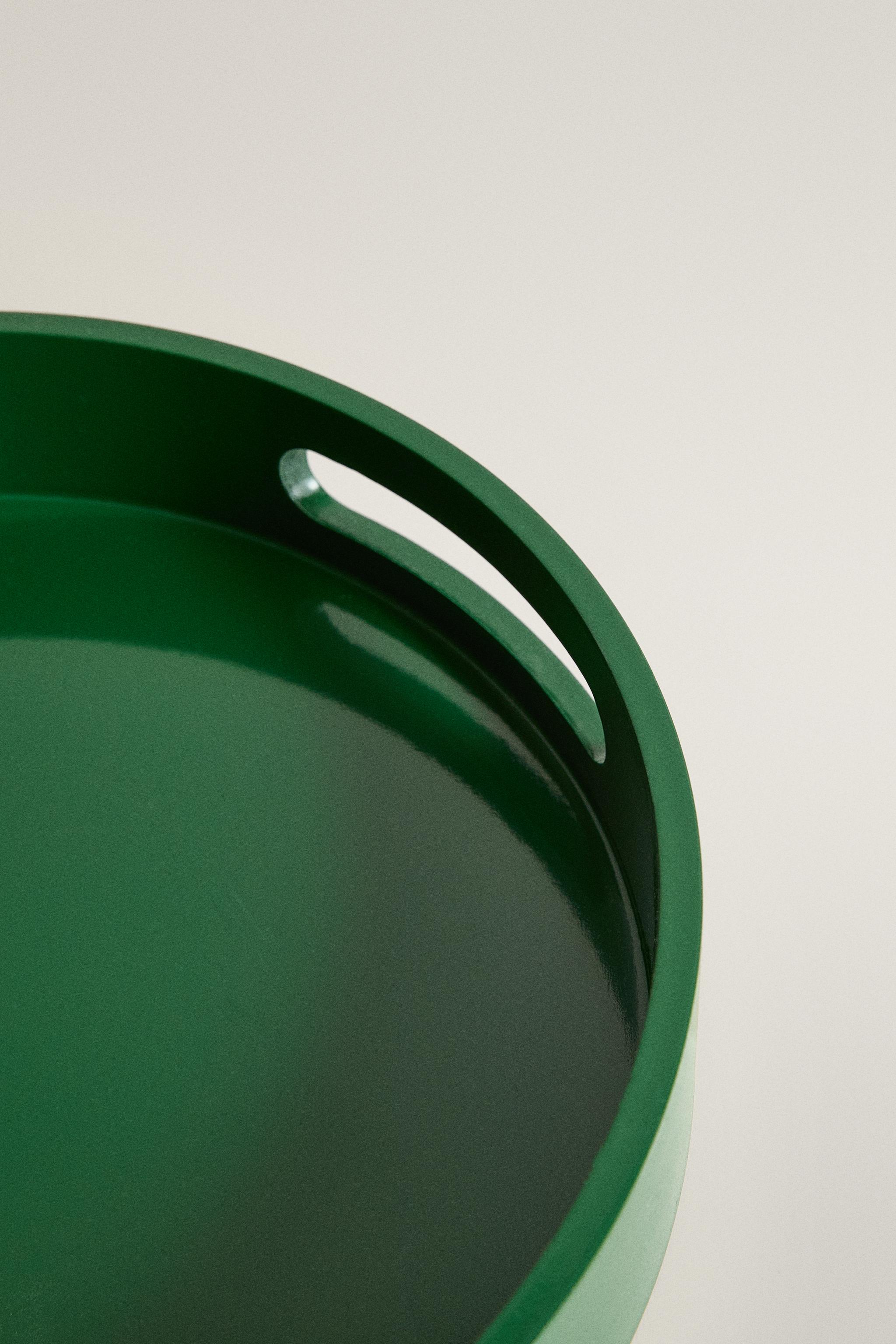 ROUND LACQUERED TRAY
