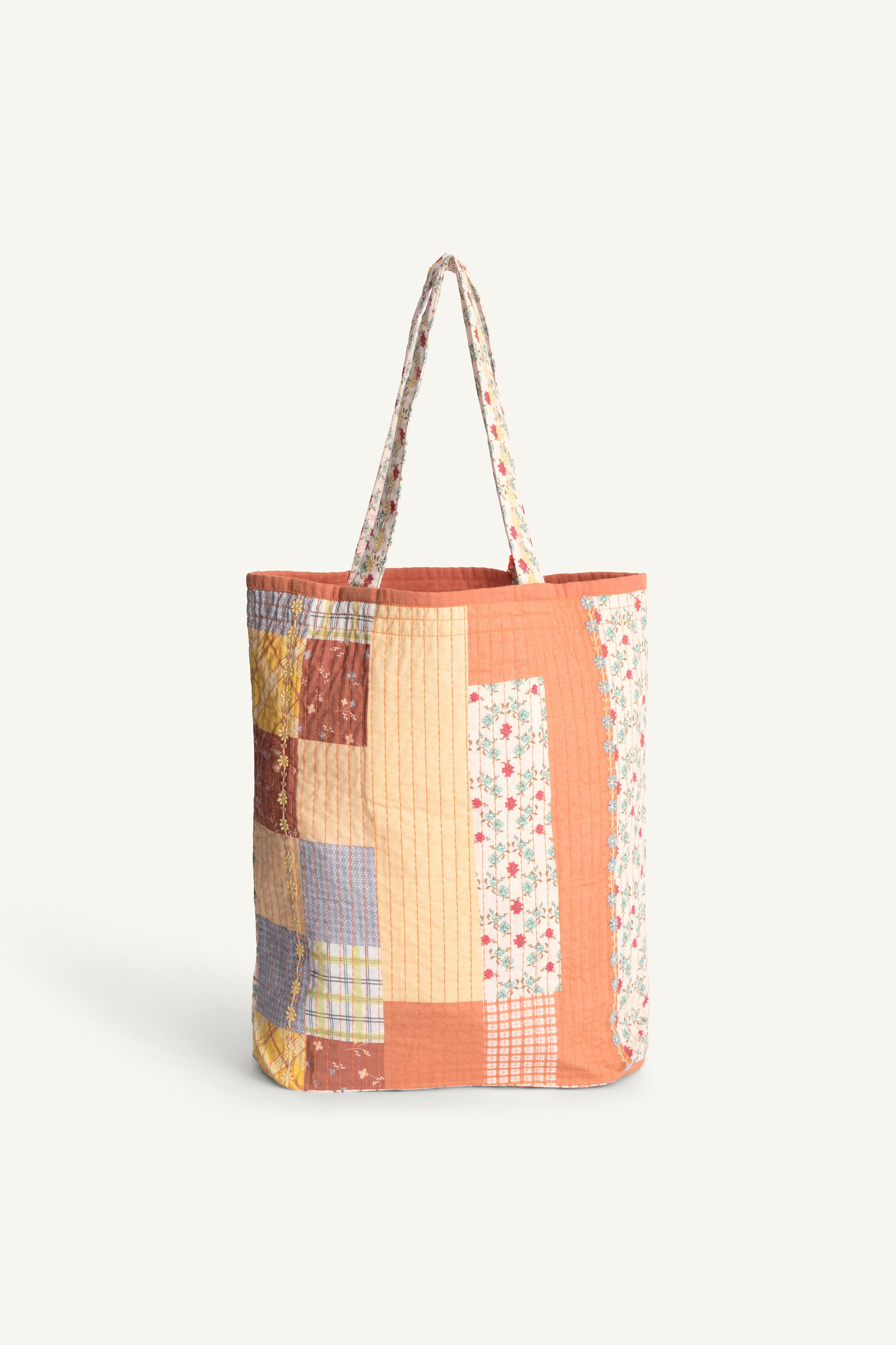 LIMITED EDITION TOTE BAG
