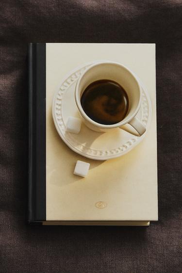 TASSE À CAFÉ ET SOUS-TASSE EN GRÈS À RELIEF - Crème de Zara - Image 5