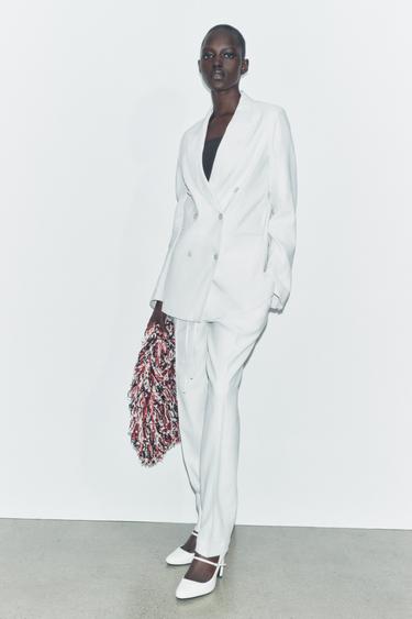 БЛЕЙЗЪР С ДВУРЕДНО ЗАКОПЧАВАНЕ С КОПЧЕТА – ZW COLLECTION - Лед от Zara