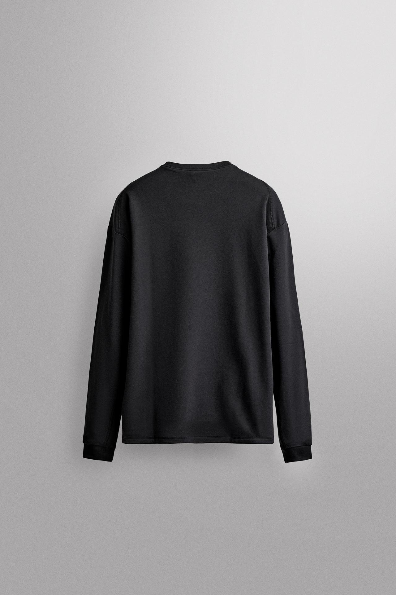 TECHNICAL LONG SLEEVE TRAINING T-SHIRT — Black