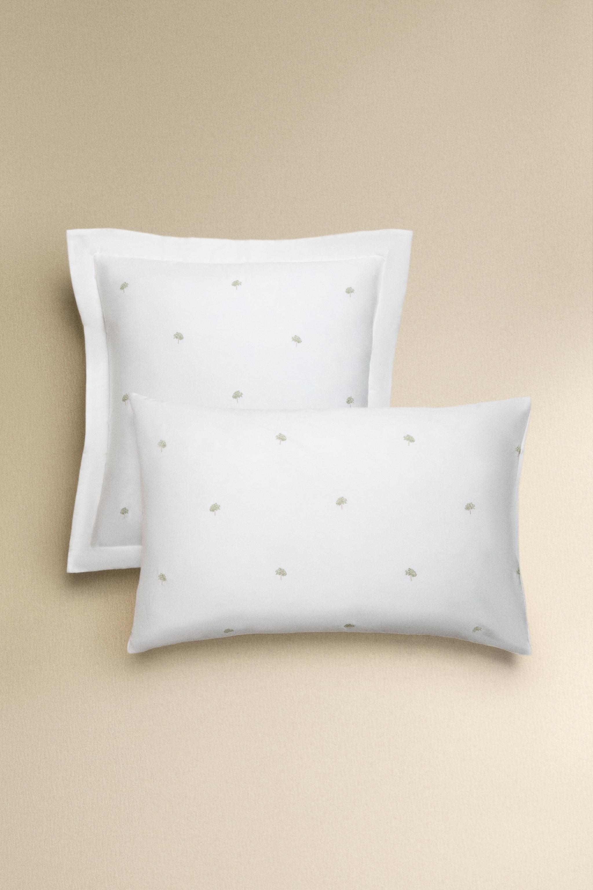 PILLOWCASE WITH EMBROIDERED TREES — Oyster-white