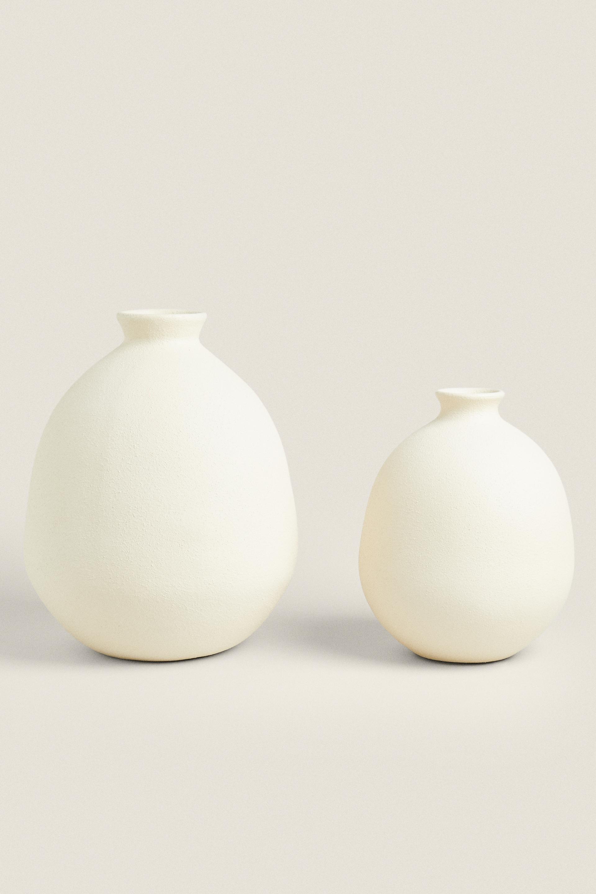 ROUGHEFFECT CERAMIC VASE White ZARA United States